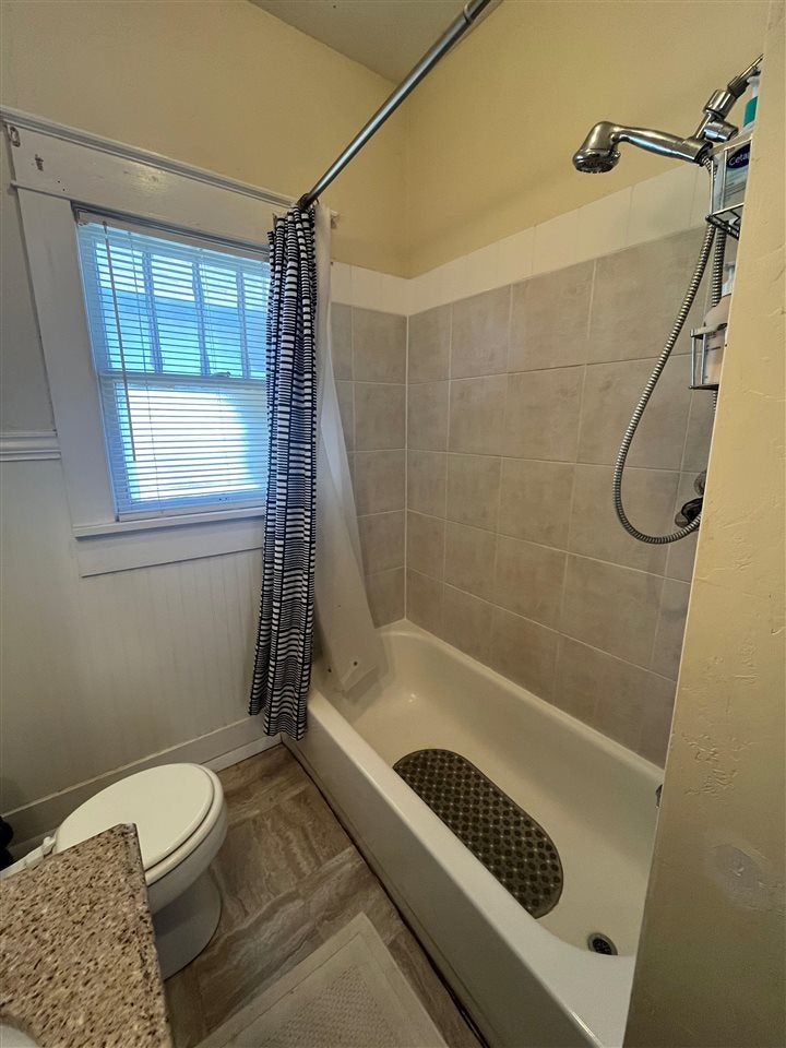 813 Delaware Perry, OK 73077 - Photo 17 of 26 Gallery Image 17