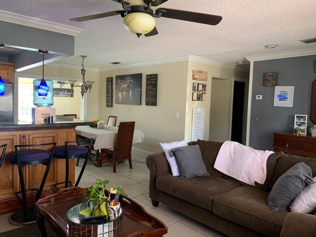 9740 Alaska Circle Boca Raton, FL 33434 - Photo 5 of 8 Photo 5