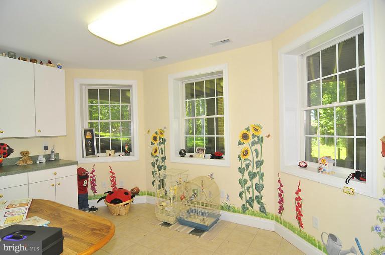 1320 St Michaels Road Mount Airy, MD 21771 - Photo 16 of 23 Interior (General)