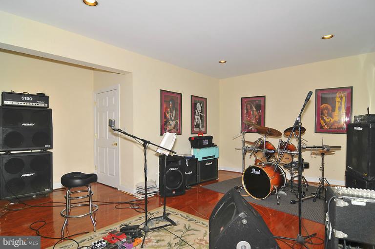 1320 St Michaels Road Mount Airy, MD 21771 - Photo 9 of 23 Recreation Room