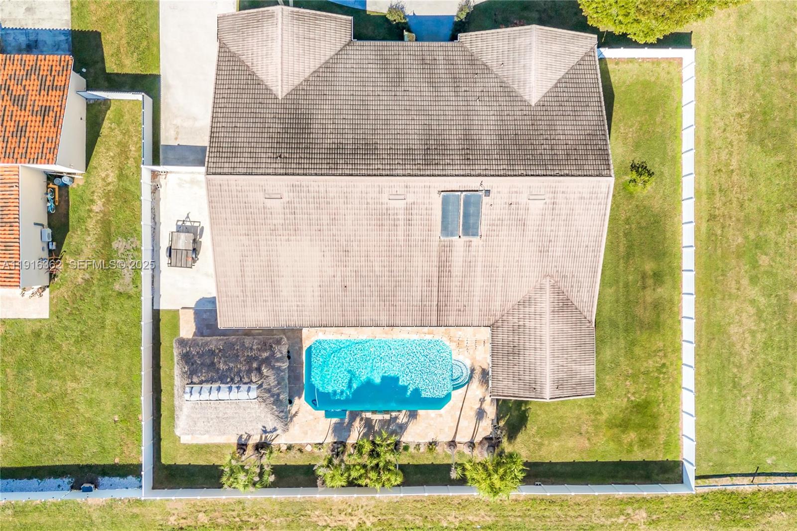 10700 Southwest 139th Road Miami, FL 33176 - Photo 63 of 68