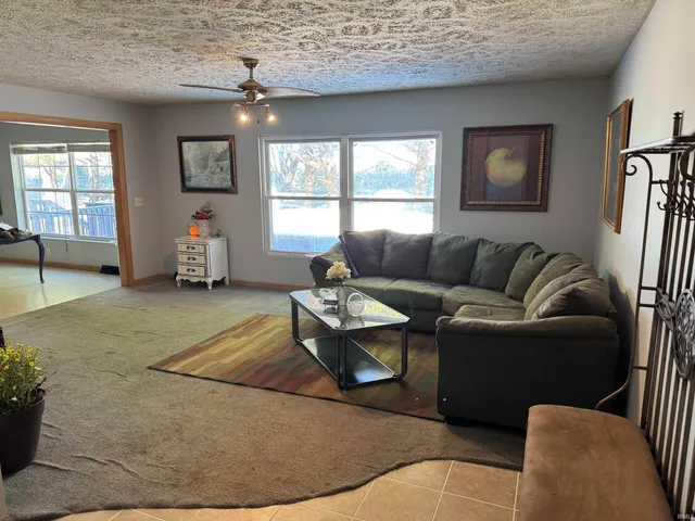$289,000 | 5226 East 700 North, Rochester, IN 46975