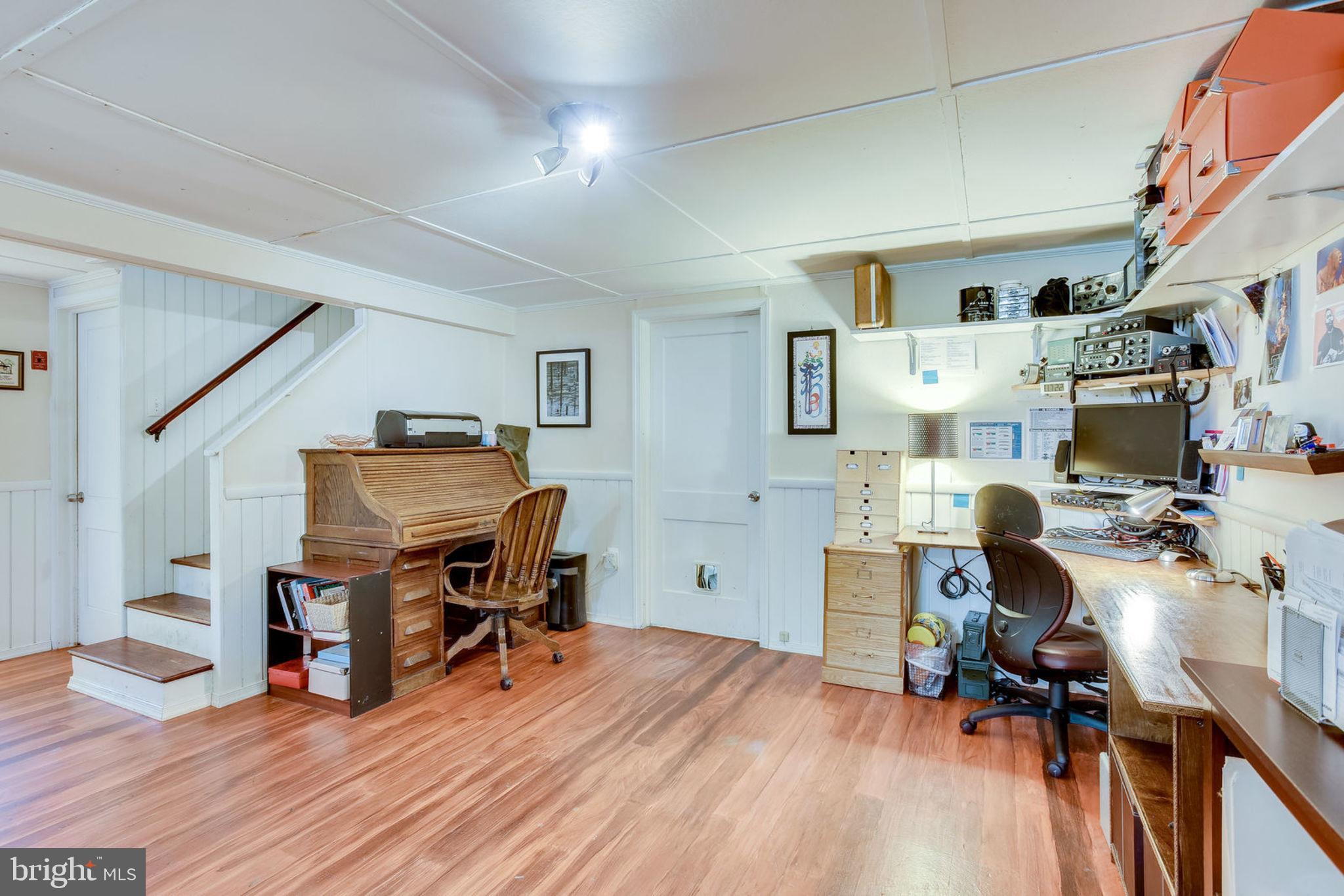 4103 Sideburn Road Fairfax, VA 22030 - Photo 29 of 54 Office off of Recreation Room