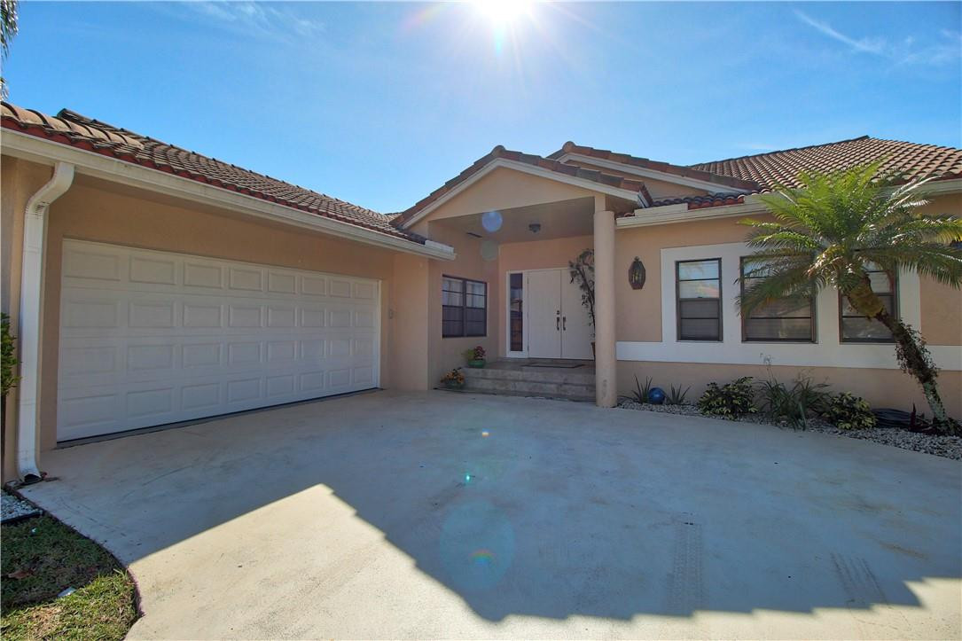 8674 Eagle Run Drive Boca Raton, FL 33434 - Photo 4 of 37 Photo 4