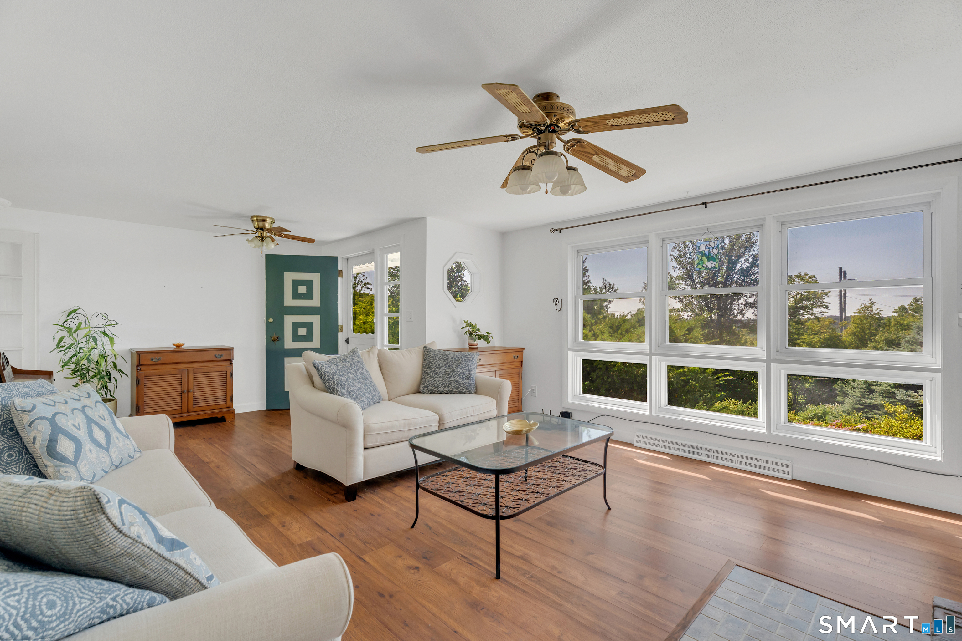 449 Brushy Plain Road Branford, CT 06405 - Photo 7 of 39