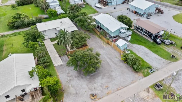 $409,900 | 124 Cedar Lane, Grand Isle, LA 70358
