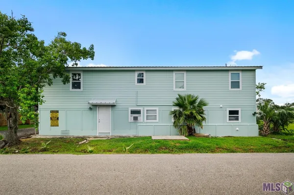 $409,900 | 124 Cedar Lane, Grand Isle, LA 70358