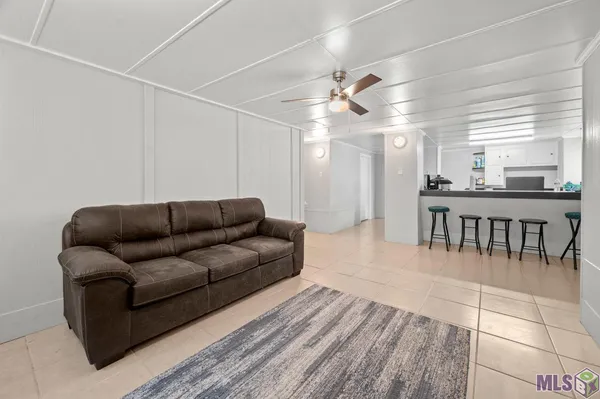 $409,900 | 124 Cedar Lane, Grand Isle, LA 70358