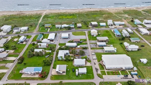 $409,900 | 124 Cedar Lane, Grand Isle, LA 70358