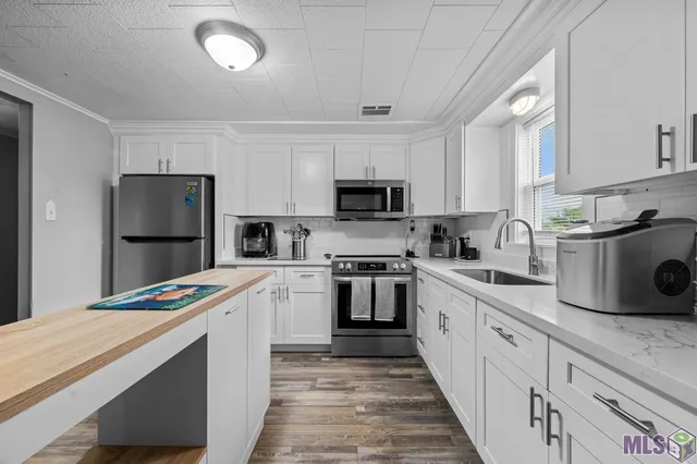 $419,900 | 124 Cedar Lane, Grand Isle, LA 70358