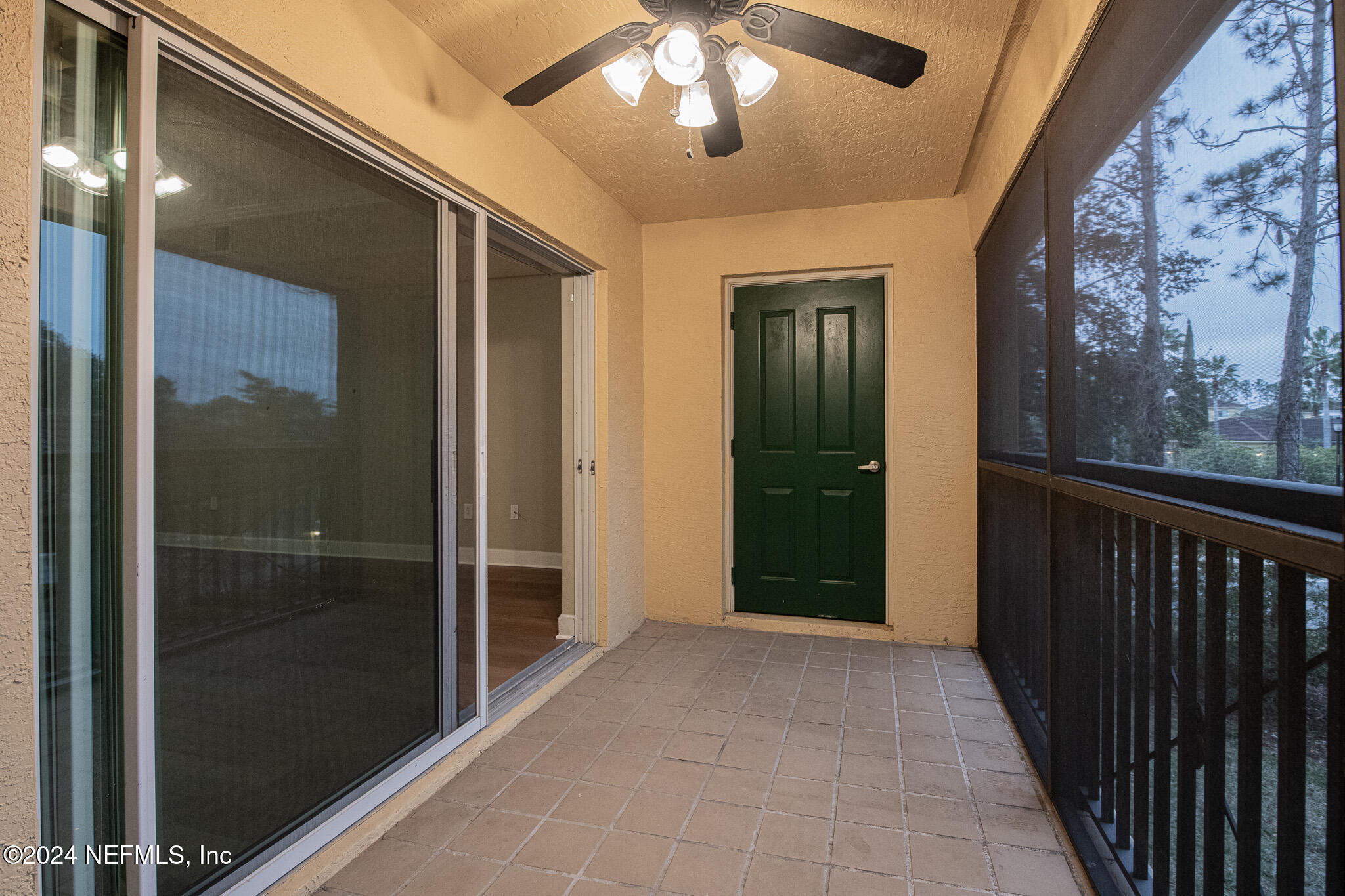 9745 Touchton Road, Unit 1922 Jacksonville, FL 32246 - Photo 12 of 26 a view of a hallway