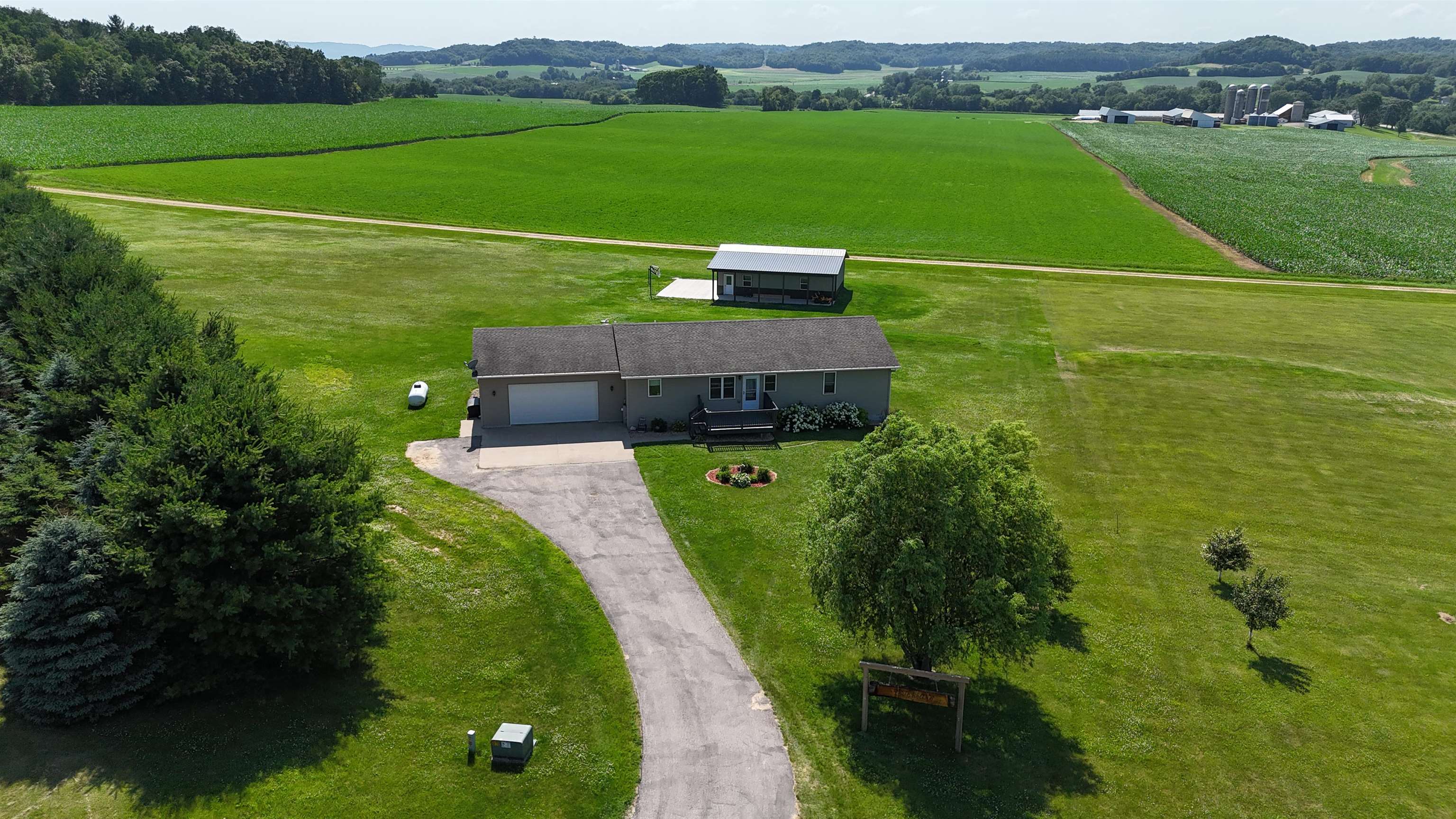 16595 Harlan Road Sparta, WI 54656 - Photo 34 of 41