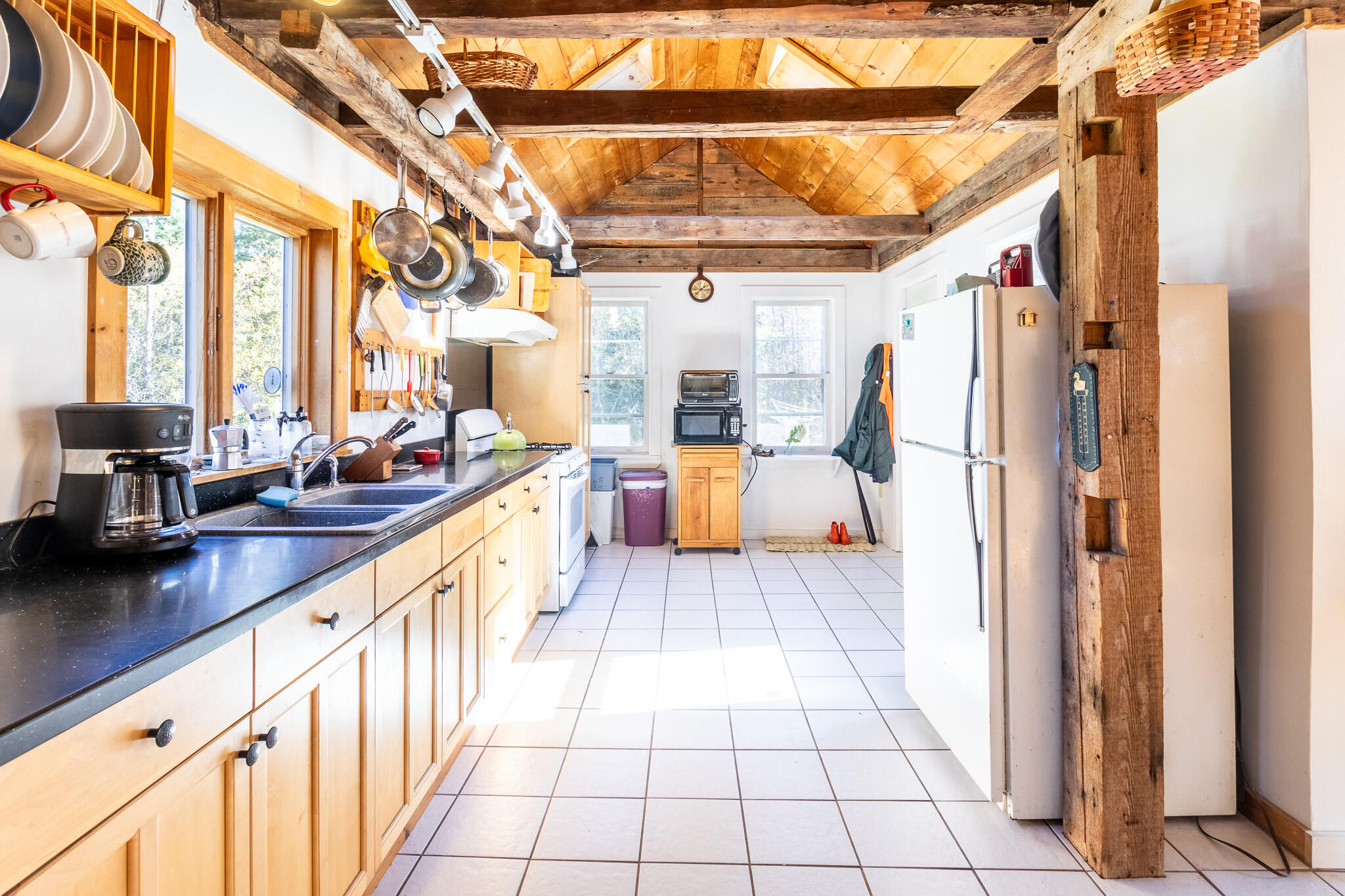 879 County Road Lubec, ME 04652 - Photo 25 of 57 31