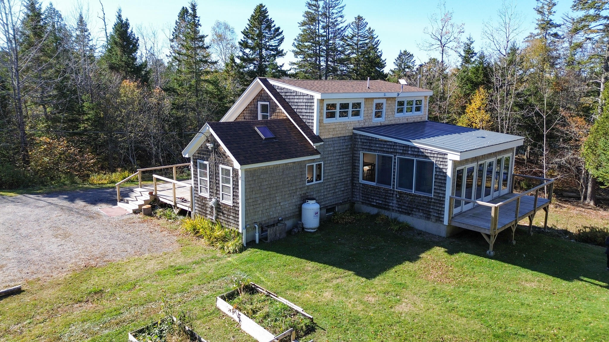 879 County Road Lubec, ME 04652 - Photo 9 of 57 15