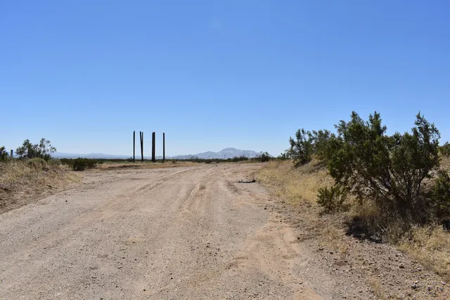 $7,500 | 20 Sierra Hwy/main St & Avenue, Mojave, CA 93501