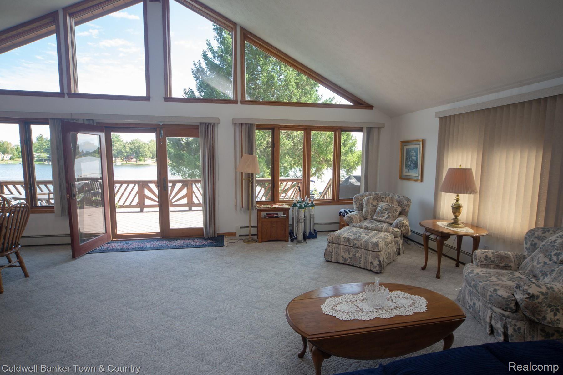 5874 Bullard Road Fenton, MI 48430 - Photo 13 of 51 IMG_8771.JPG