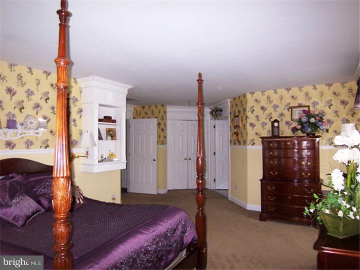 20 Brookwood Road Mount Laurel, NJ 08054 - Photo 12 of 22 Master Bedroom