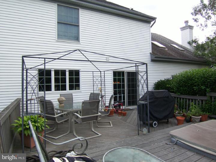 20 Brookwood Road Mount Laurel, NJ 08054 - Photo 19 of 22 Deck