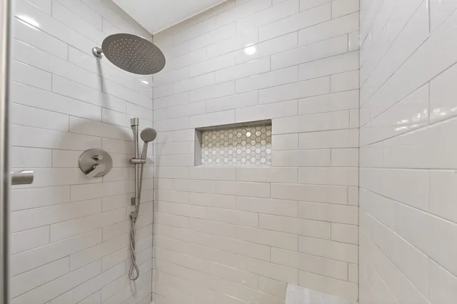 $2,400 | 2651 Skyview Shadows Court, Houston, TX 77047