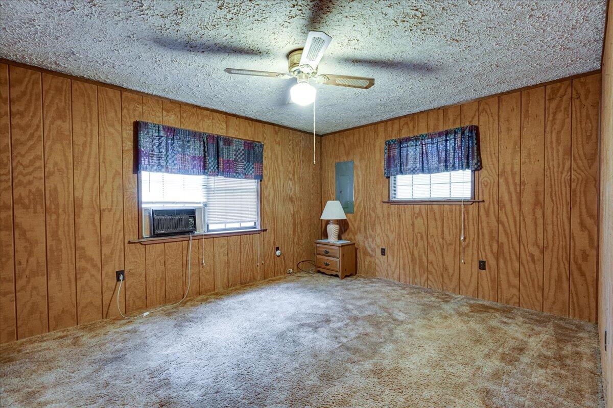 1948 Coppinger Cove Road Sequatchie, TN 37374 - Photo 19 of 47 17-1948 Coppinger Cove Rd-17