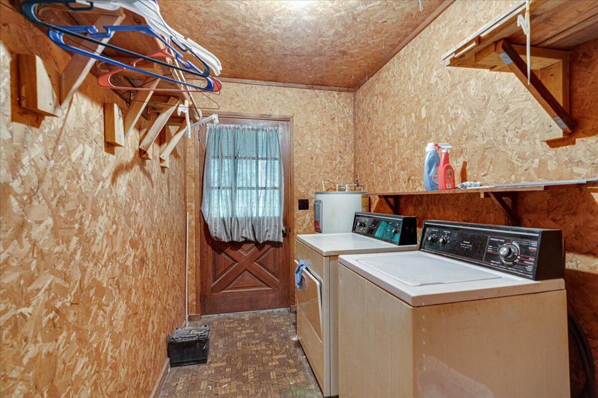 1948 Coppinger Cove Road Sequatchie, TN 37374 - Photo 21 of 47 19-1948 Coppinger Cove Rd-19