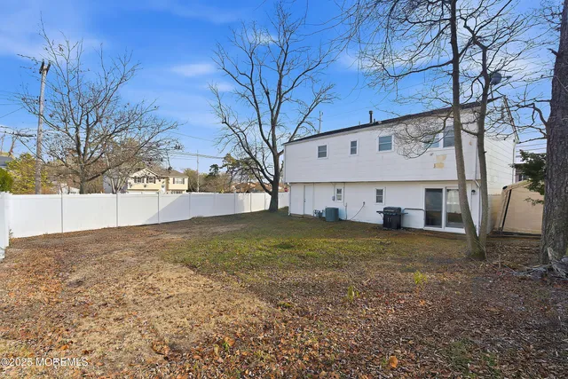 $515,000 | 2178 Lanes Mill Road, Brick, NJ 08724