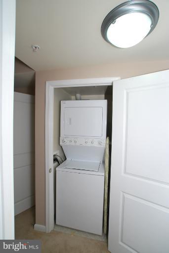 851 North Glebe Road, Unit 1708 Arlington, VA 22203 - Photo 8 of 16 Interior (General)