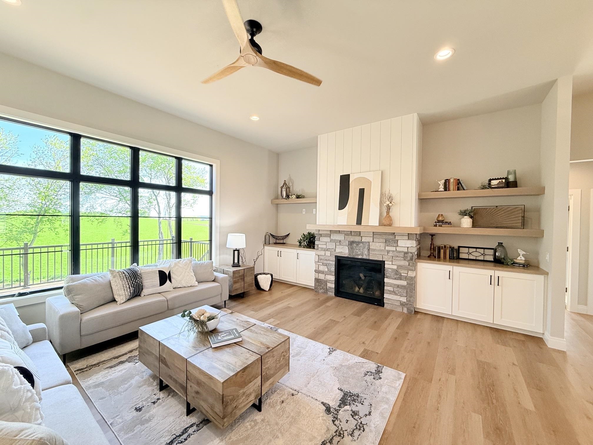 1300 Moll Waunakee, WI 53597 - Photo 5 of 48