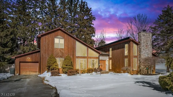 $979,000 | 14 Louisa Court, Wayne, NJ 07470