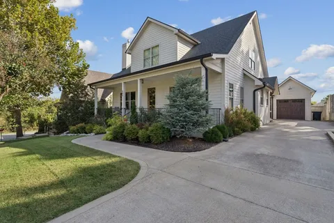 $1,275,000 | 603 West End Circle, Franklin, TN 37064