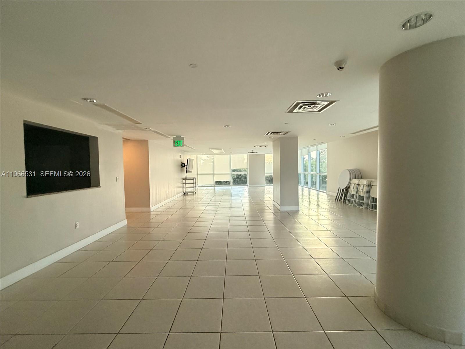 2101 Brickell Avenue, Unit 2202 Miami, FL 33129 - Photo 19 of 33