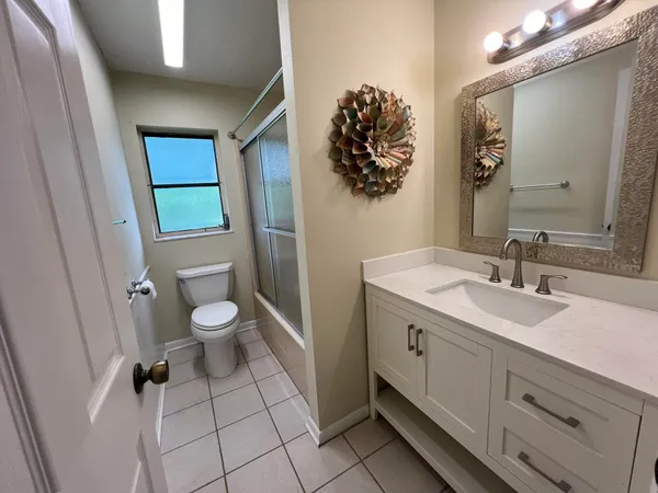 $2,950 | 1916 Coconut Drive, Fort Pierce, FL 34949