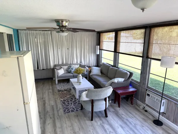 $2,950 | 1916 Coconut Drive, Fort Pierce, FL 34949