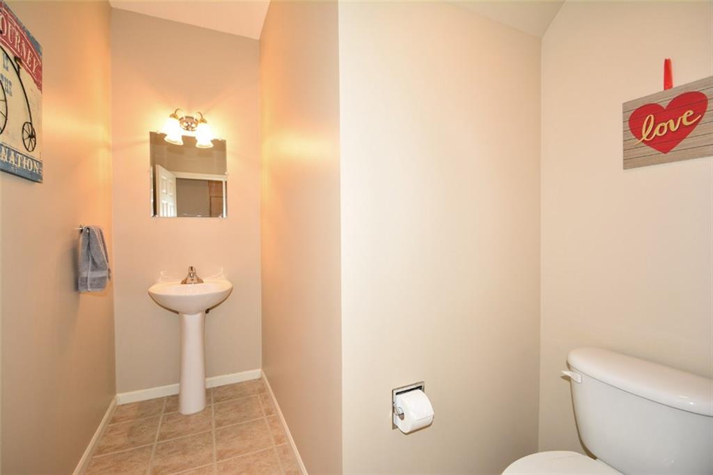 9274 Muir Lane Fishers, IN 46037 - Photo 16 of 39 Gallery Image 16