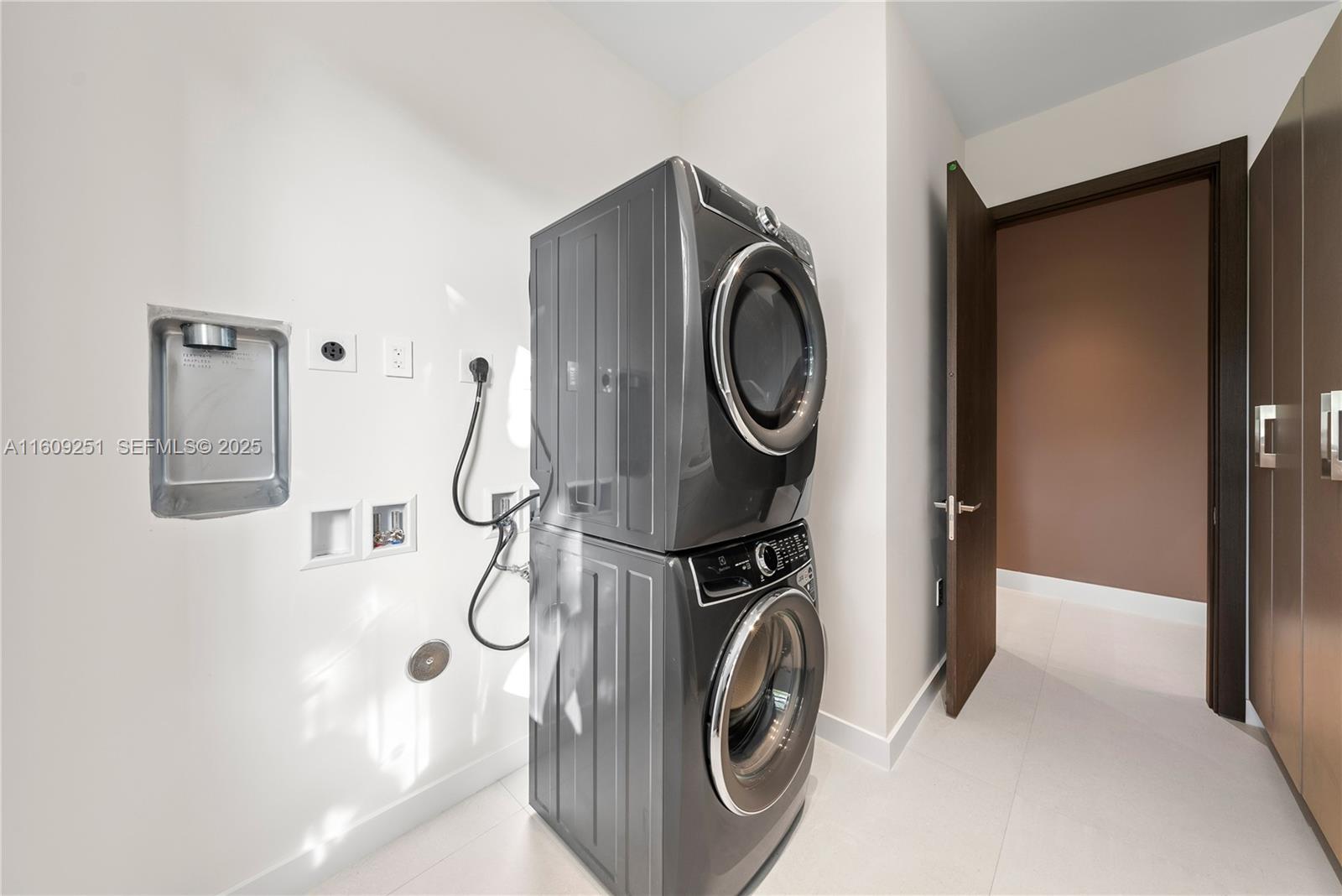 6675 Southwest 96th Street Pinecrest, FL 33156 - Photo 58 of 68