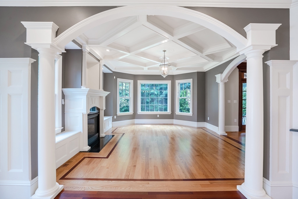 52 North Border Road Winchester, MA 01890 - Photo 18 of 39