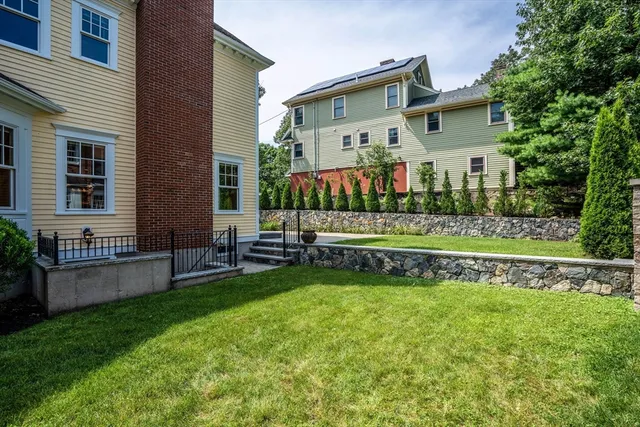 $13,000 | 52 North Border Road, Winchester, MA 01890