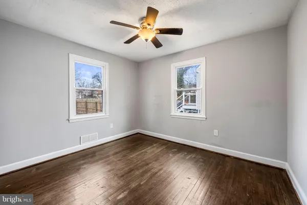 $385,000 | 308 Zelma Avenue, Capitol Heights, MD 20743
