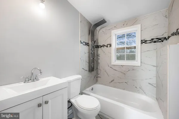 $385,000 | 308 Zelma Avenue, Capitol Heights, MD 20743