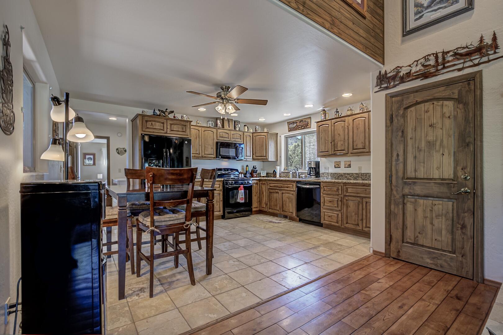 259 Buckskin Road Payson, AZ 85541 - Photo 16 of 38 IMG_ 5