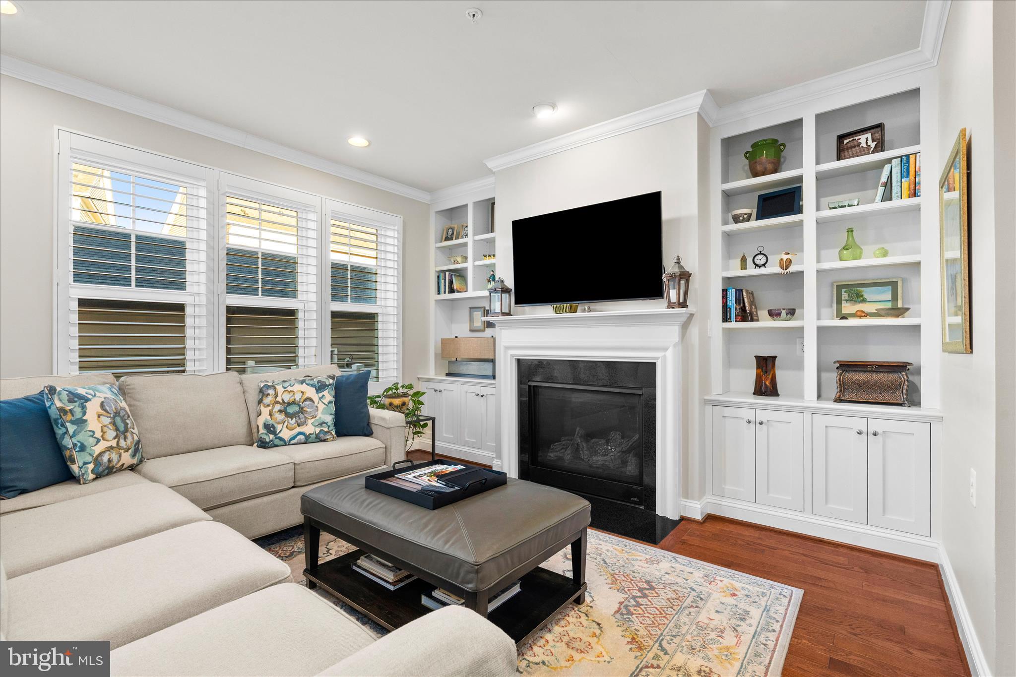 1135 Holden Road Frederick, MD 21701 - Photo 15 of 61 Living room with built-ins