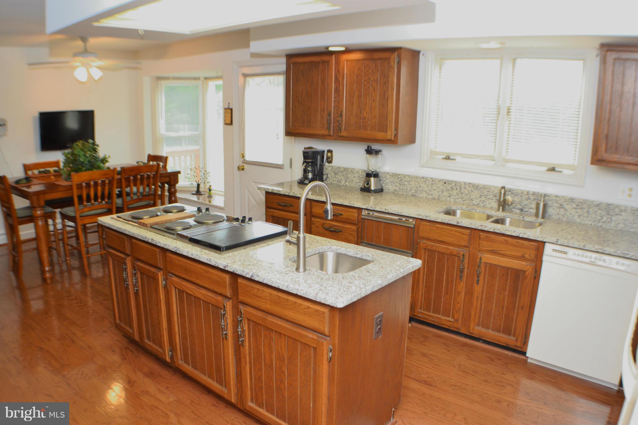 7424 Damascus Road Gaithersburg, MD 20882 - Photo 11 of 30 Kitchen