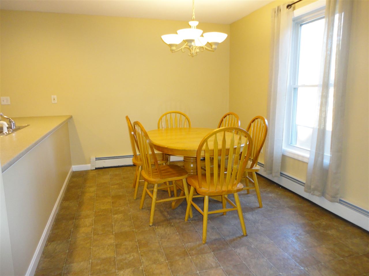 38 Seminole Road Hillsborough, NH 03244 - Photo 6 of 19