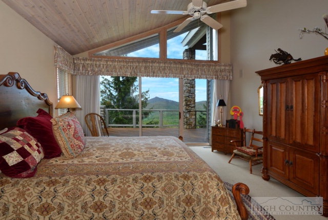 903 Oak Ridge Drive Linville, NC 28646 - Photo 3 of 16 Gallery Image 3
