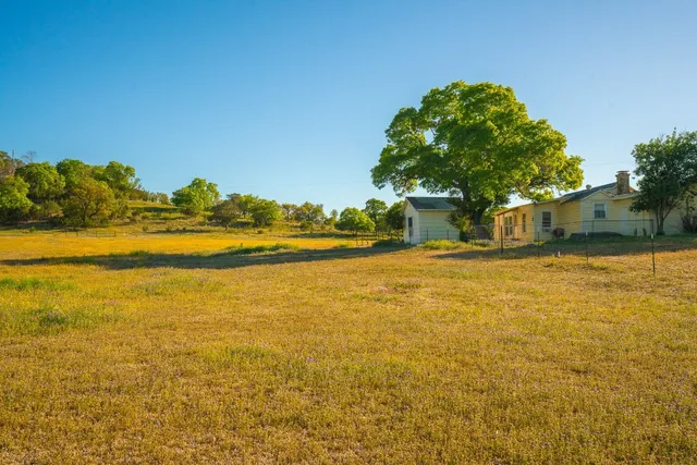 a view of an ocean view