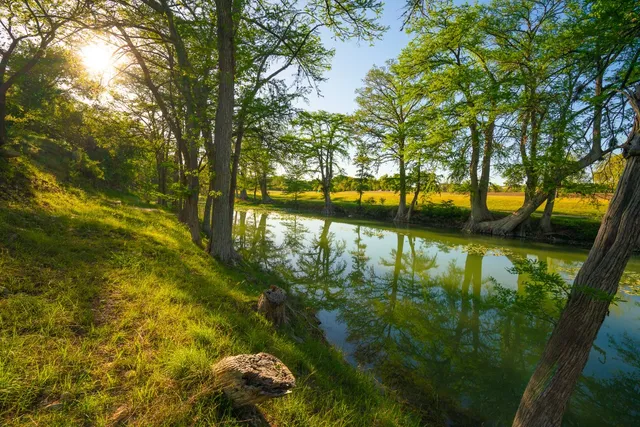 $2,200,000 | 359 Beaver Road, Ingram, TX 78025