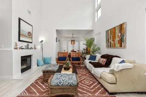 $1,379,000 | 13847 Carmel Ridge Road, San Diego, CA 92128