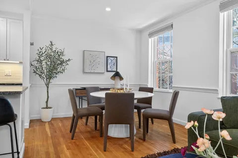 $1,100,000 | 17 Bowdoin Street, Unit 3AB, Boston, MA 02114