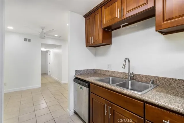 $545,000 | 1044 Cabrillo Park Drive, Unit B, Santa Ana, CA 92701