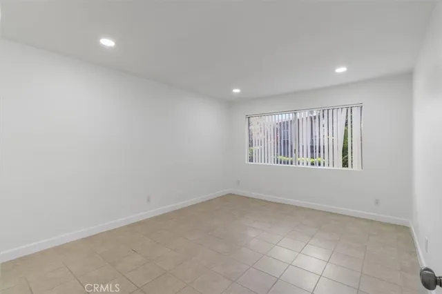 $545,000 | 1044 Cabrillo Park Drive, Unit B, Santa Ana, CA 92701